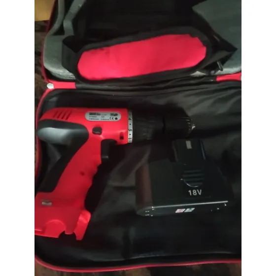 Taladro 18v Sin Cargador.nuevo