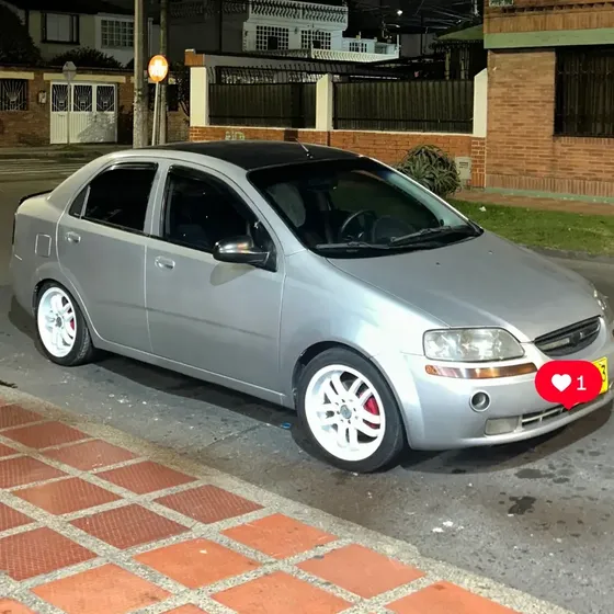 Chevrolet Aveo 2011 1.5 Family