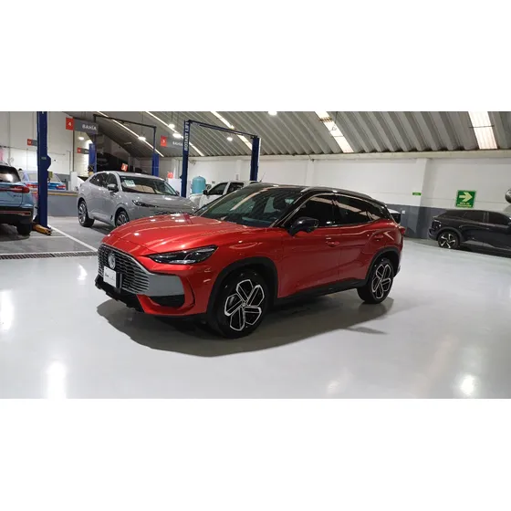 Mg One 5p Excite L4/1.5/t Aut
