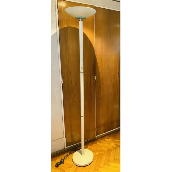 Lampara De Pie Moderna Luz Halogena De Metal Blanca