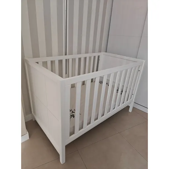 Cuna Blanca Convencional Modelo Básico Para Bebe Como Nueva