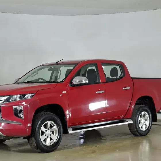 Mitsubishi L200 2024