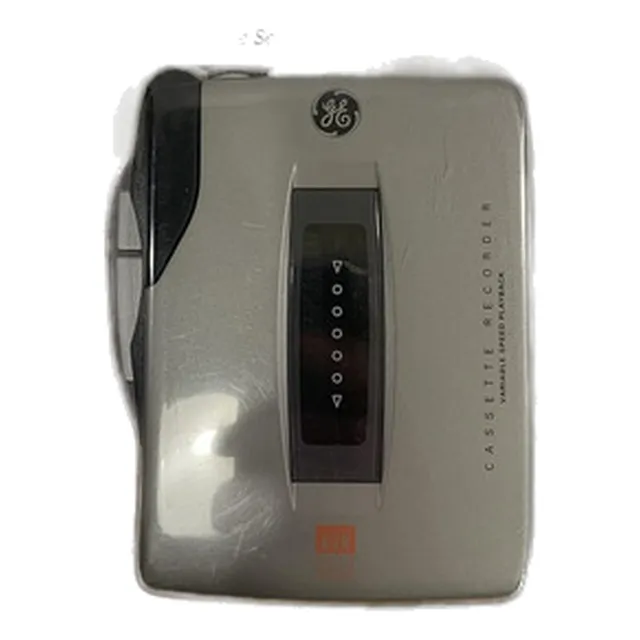 Grabadora De Cassette Mini En Plata De 3,5 Pulgadas