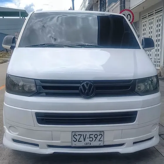 Oportunidad! Vendo Van Servicio Especial Volkswagen T5 2012