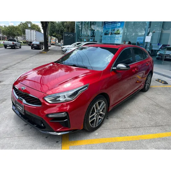 Kia Forte 2.0 Hb Gt Line At