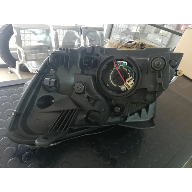 Faro Delantero Rh Kia Río Cvvt Rp 2007/09 Forcetec