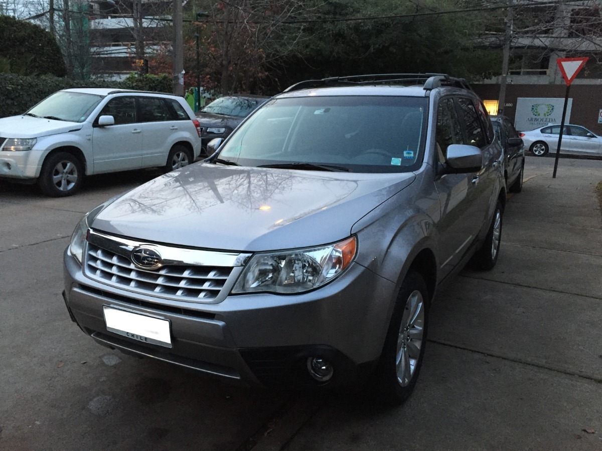 Subaru Forester 2.5 Awd Limited Año 2011