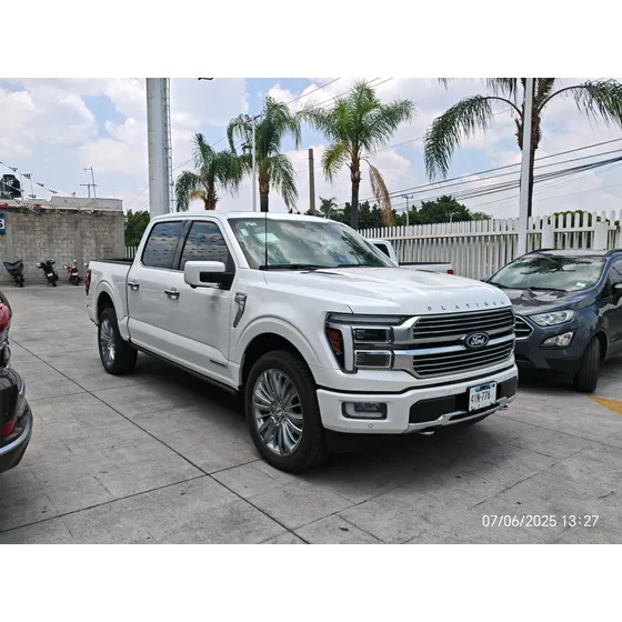 Ford Lobo 3.5 V6 Hev Platinum Plus 4x4 At