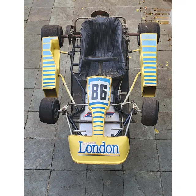 Kart Zf Racing Kart 1991 (motor + Chassi) Para Restauração