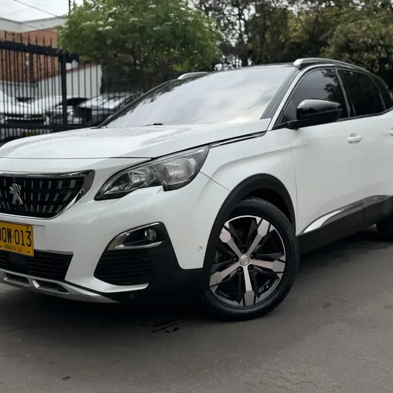 Peugeot 3008 2018 1.6 Allure