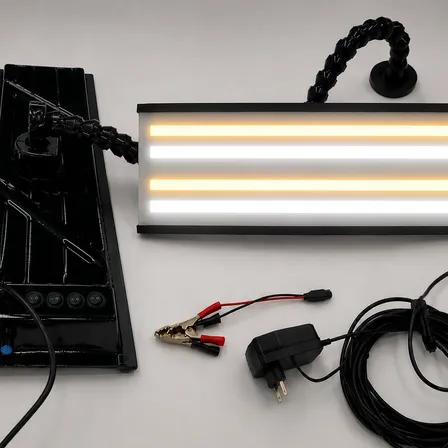Luminária Beghine Martelinho De Ouro Profissional 4 Leds 127/220v