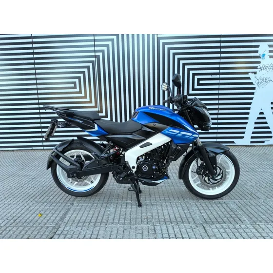 Bajaj Rouser Ns 200