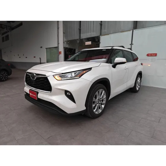 Toyota Highlander 3.5 Limited Panoramic Roof At