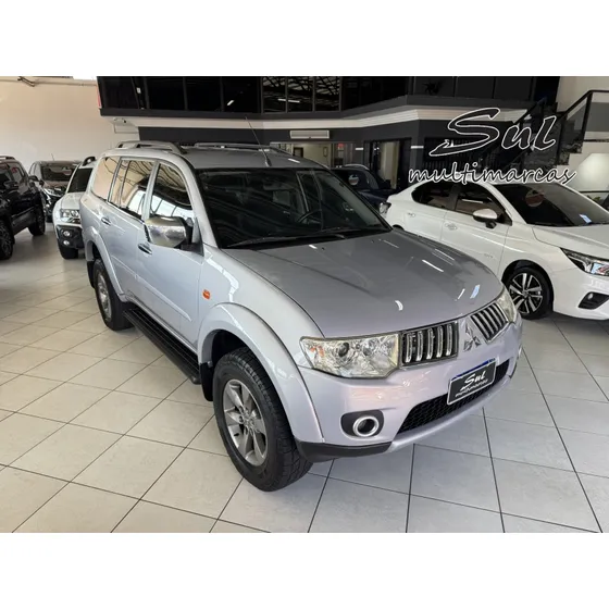 Mitsubishi Pajero Dakar 3.2 Hpe 4x4 7 Lugares 16v Turbo Intercooler Diesel 4p Automático