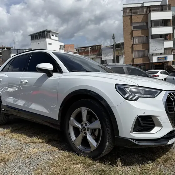 Audi Q3 2023 1.4 35 Tfsi Ambition Plus