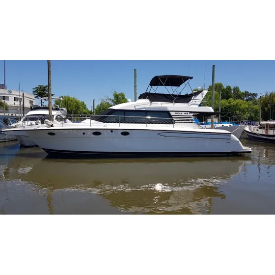 Crucero Segue 43 Con Cummins 2 X 300 Hp Linea De Eje 