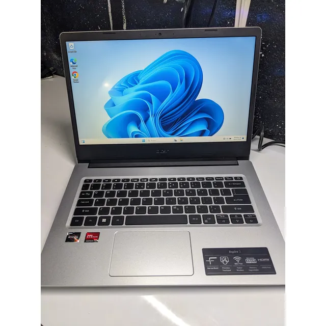 Laptop Rapida Acer 14''  Amd Ryzen 3 3250u, 8gb, 128gb Nvme Plateado