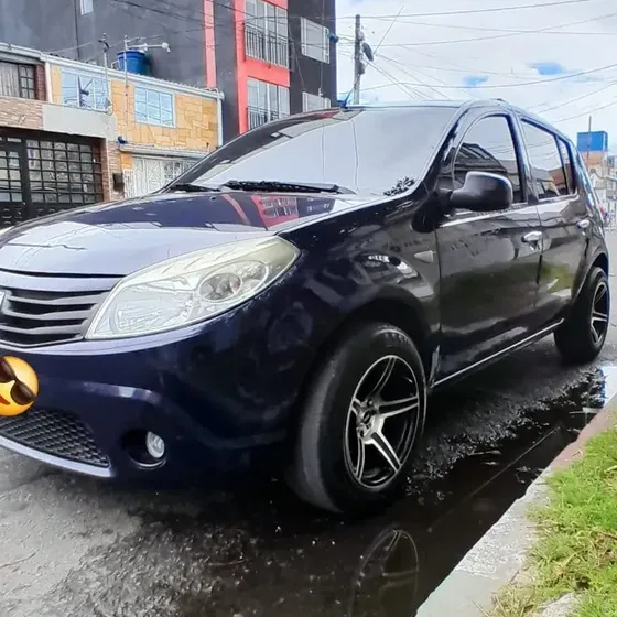 Renault Sandero 2012 1.6 Authentique