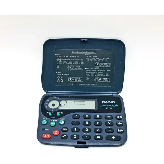 Calculadora Casio Vintage Qa700 Time Face Con Hora Y Alarma 