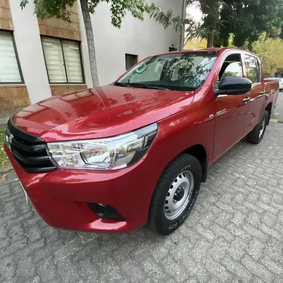 Toyota Hilux 2023 Dx 4x2. Full 2023 en Las Condes - RM (Metropolitana) usado