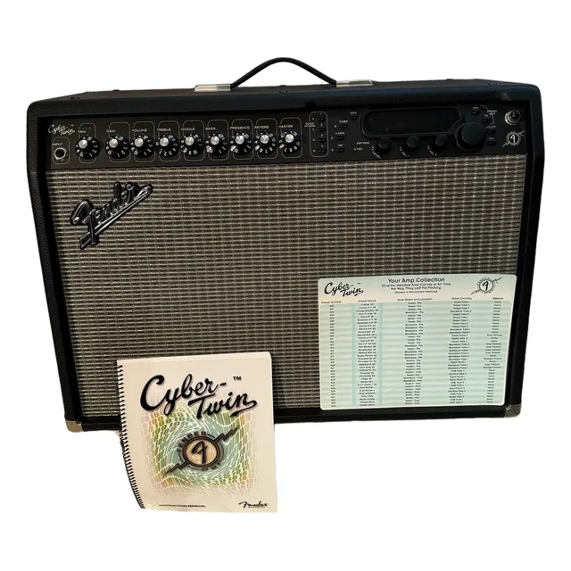 Amplificador Fender Cyber-twin Digital Pr393