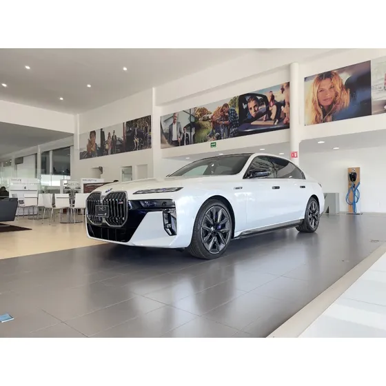 Bmw Serie 7 I7 M70 (eléctrico/automático)