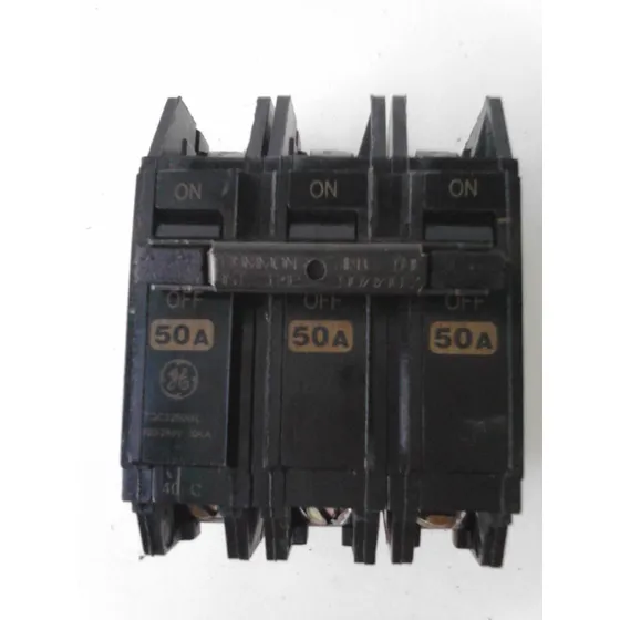 Vendo Breaker Trifasico X 50 General Electric. En 124816976