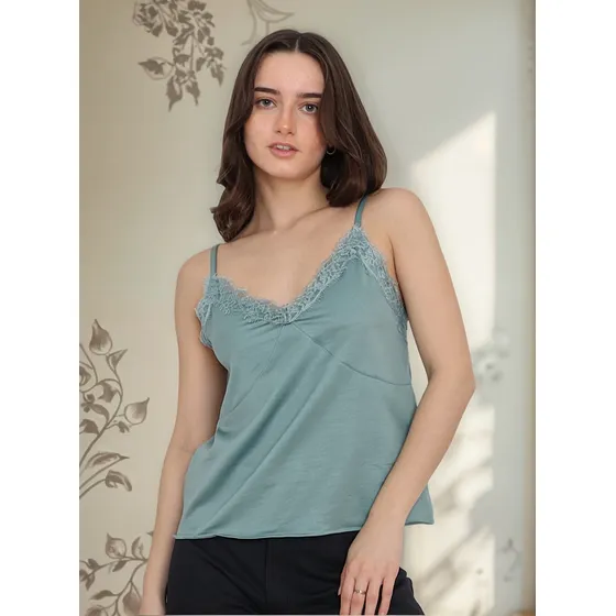Blusa Con Puntilla Spritz