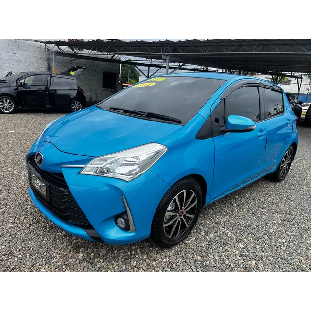 Toyota Vitz Japonés