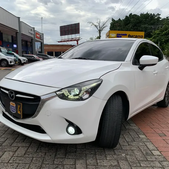 Mazda 2 2016 1.5 Grand Touring Automático 2016.