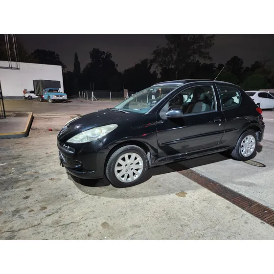 Peugeot 207 1.6 Feline 106cv