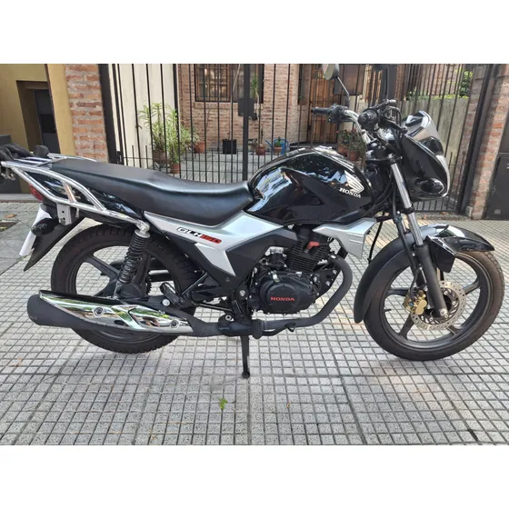 Moto Honda Glh 150 Cc  Año 2021 / 9750 Kms Impecable