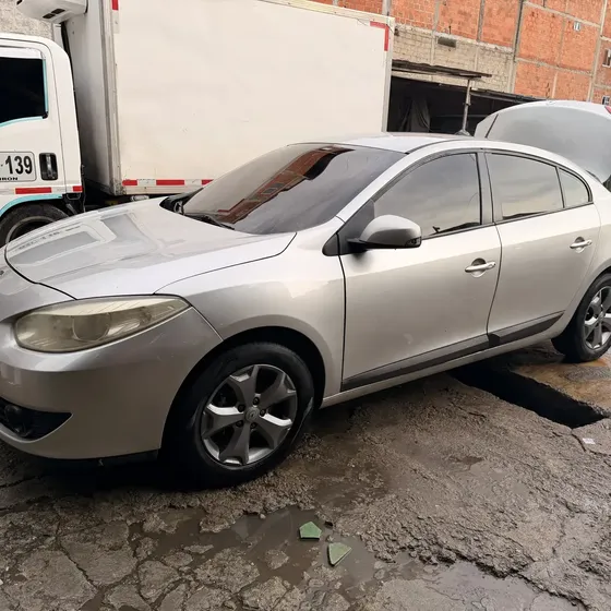 Renault Fluence 2013 1.6 Confort