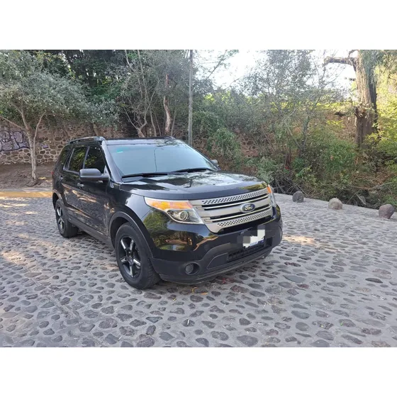 Ford Explorer 4.0 Xlt V6 3er Asiento Sync 4x2 Mt