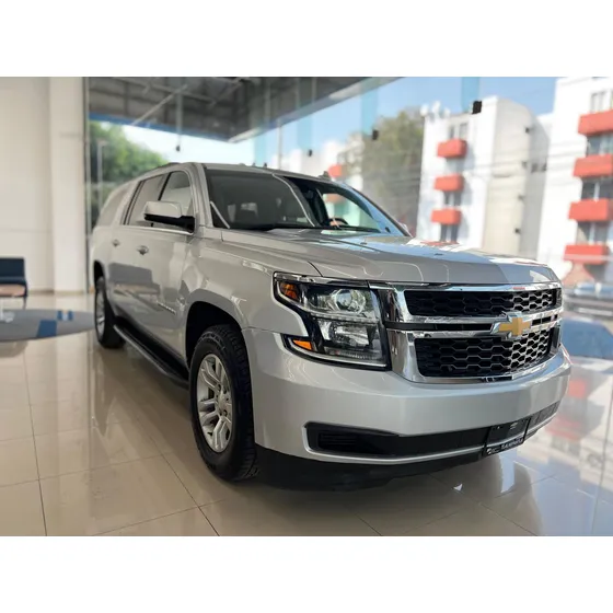 Chevrolet Suburban 5.3 V8 Lt Piel 2 Fila Asientos At (b)