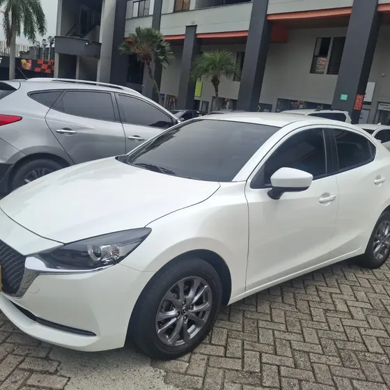 Mazda 2 2024 1.5 Touring