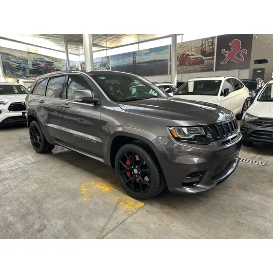 Jeep Grand Cherokee 6.4 Srt-8 At