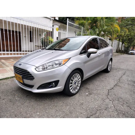 Ford Fiesta 1.6 Sportback Titanium