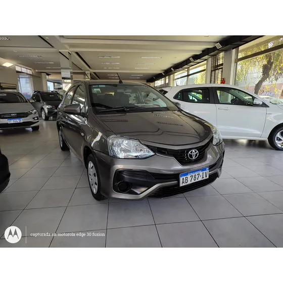 Toyota Etios 1.5 Sedan Xs