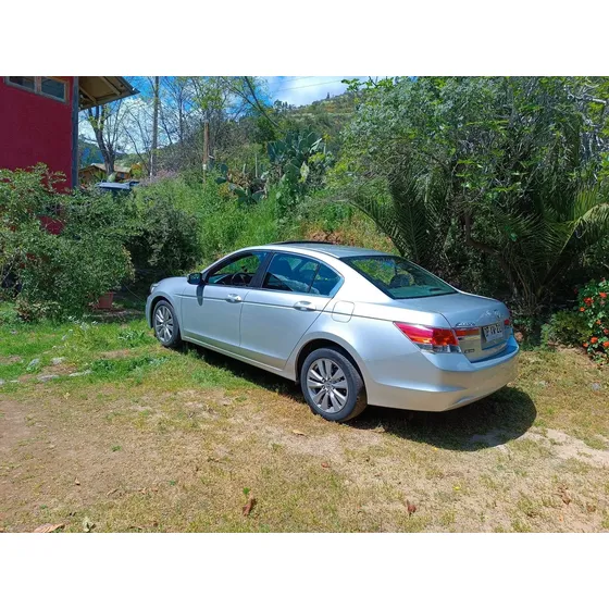 Honda Accord 2012