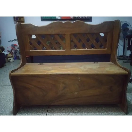Banco Baúl De Madera Saman.
