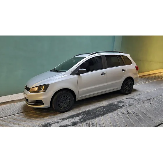 Volkswagen Suran 1.6 Comfortline