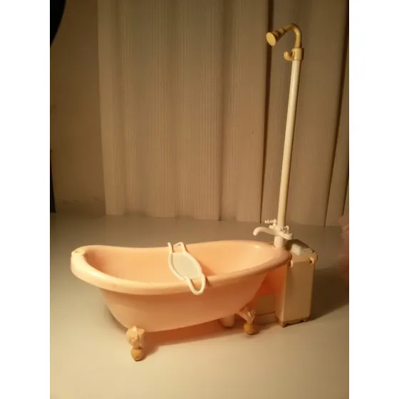 Bañera De Barbie Con Dispositivo Interior Real De Agua