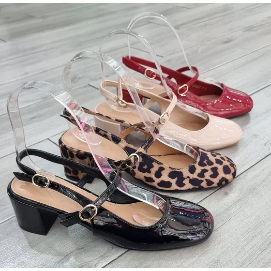 Zapatillas Con Tacón De Damas, Marca Berness, Modelo Birdie