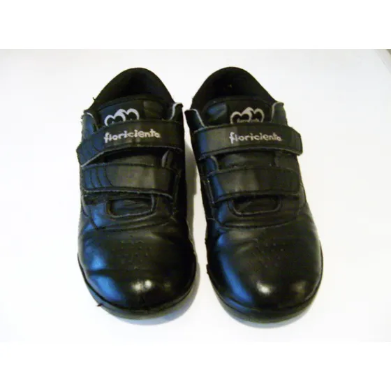 Zapatos De Goma Para Niño O Niña Talla 35 Usados