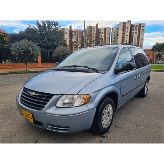 Chrysler Caravan 3.3 V6 Atm 9 Pasajeros Con Cuero Full Equipo