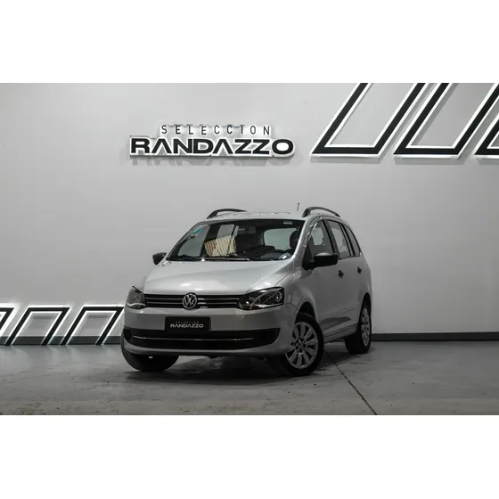 Volkswagen Suran 1.6 Comfortline 101cv