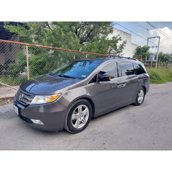 Honda Odyssey 3.5 Touring Minivan Cd Qc Dvd At