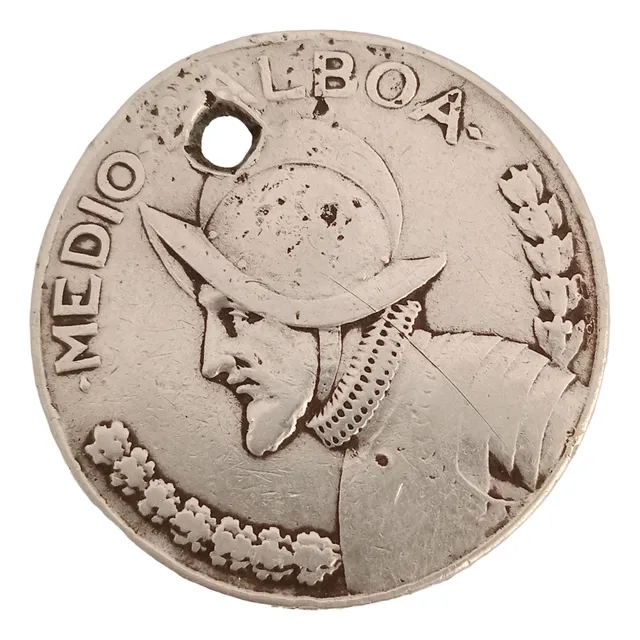1/2 Balboa Plata 1941 Panamá Moneda Perforada
