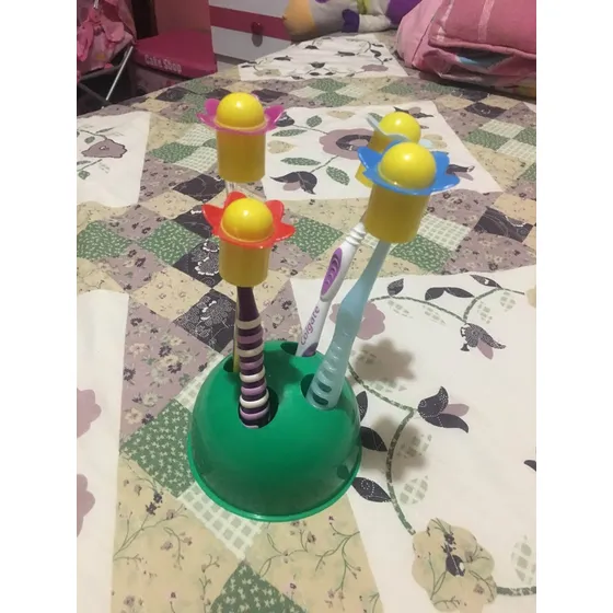Porta Cepillo De Dientes Avon Cm Nuevo Poco Uso